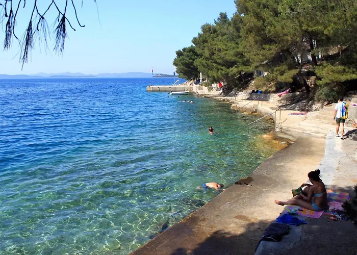 Appartamento With Parking Space Sali, Dugi Otok - 17791 Sali